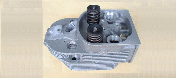 DEUTZ 912 & 913 CYLINDER HEAD